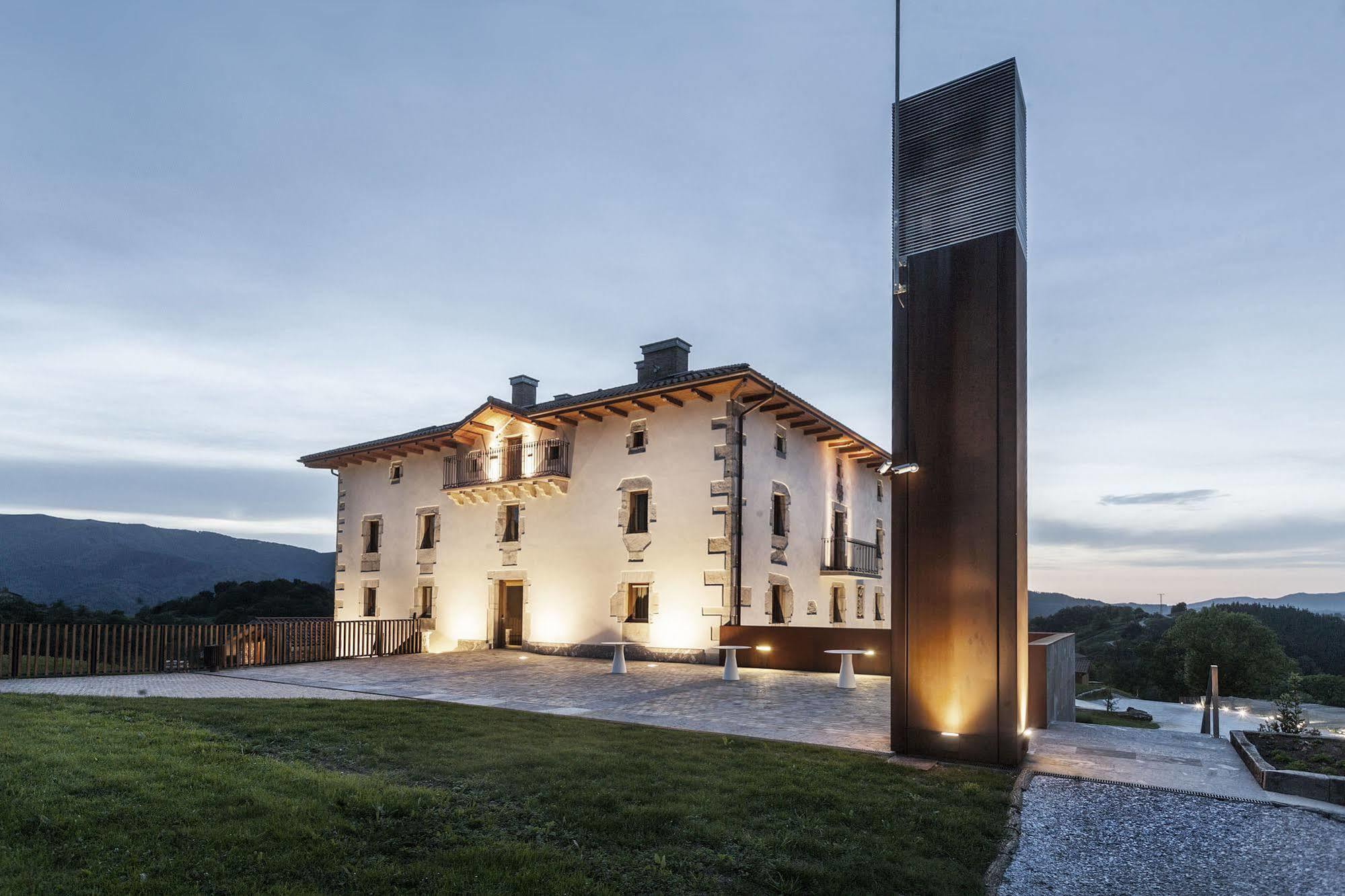 Palacio De Yrisarri By Irrisarri Land Igantzi Luaran gambar
